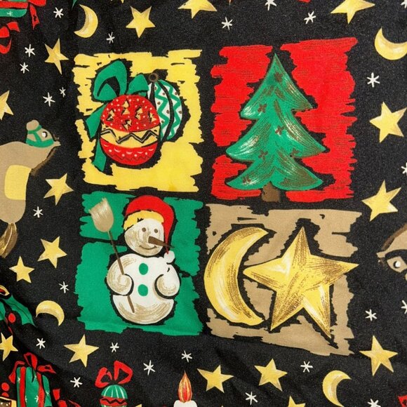 Christmas patchwork cute winter scenes scarf - Picture 4 of 5